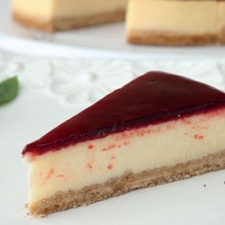 Frambuazlı Cheesecake Frambuazlı Cheesecake