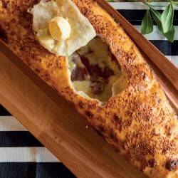 Kapalı Taşocak Pidesi Kapalı Taşocak Pidesi