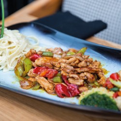 Teriyaki Piliç Teriyaki Piliç